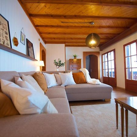 Chalet 4 Personnes Avec Sauna Лезен Екстериор снимка