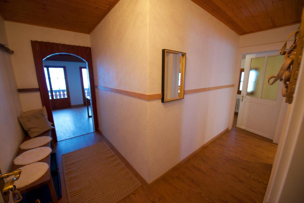 Chalet 4 Personnes Avec Sauna Лезен Екстериор снимка