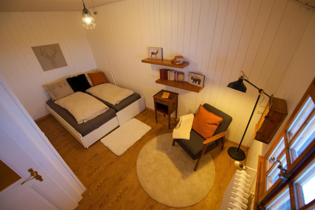 Chalet 4 Personnes Avec Sauna Лезен Екстериор снимка