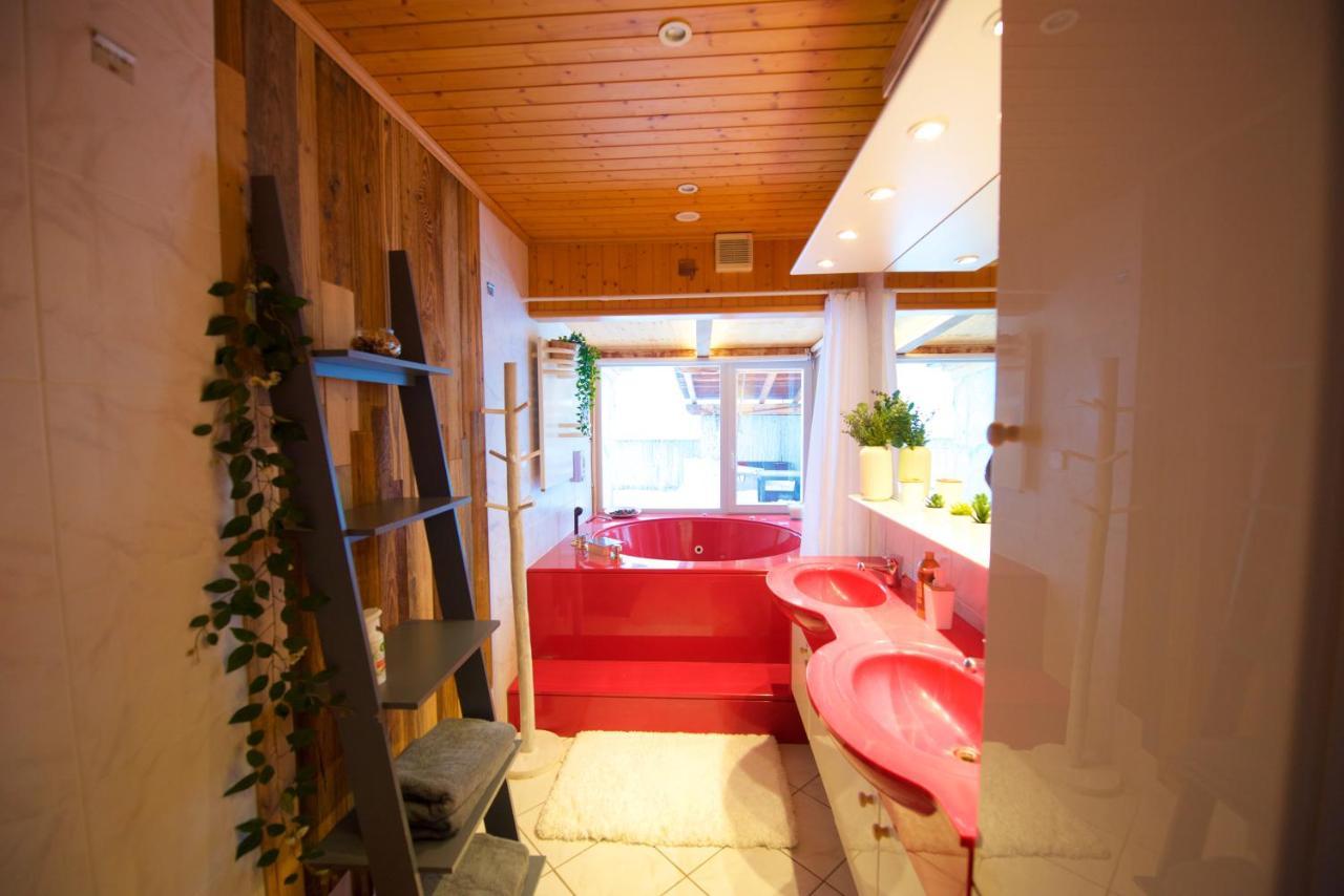 Chalet 4 Personnes Avec Sauna Лезен Екстериор снимка