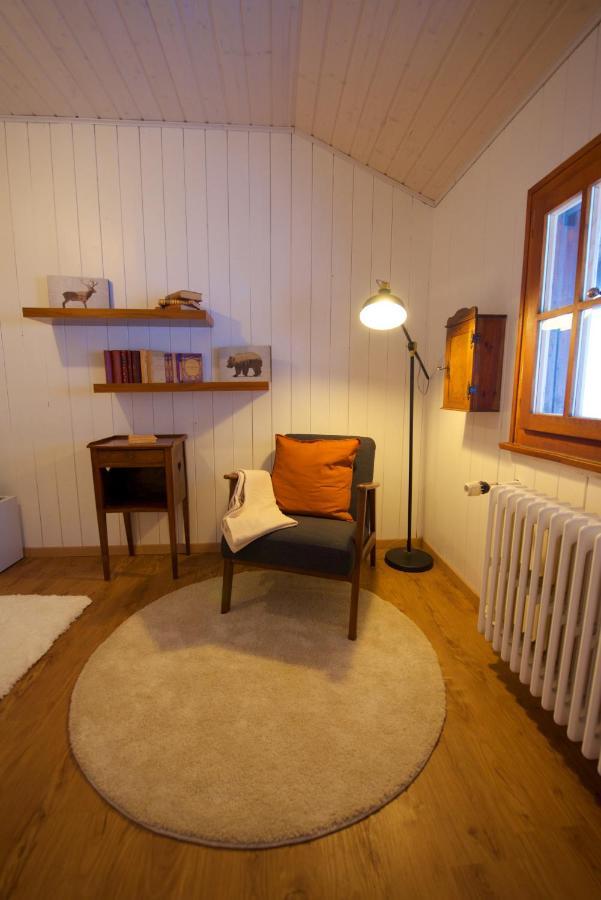 Chalet 4 Personnes Avec Sauna Лезен Екстериор снимка